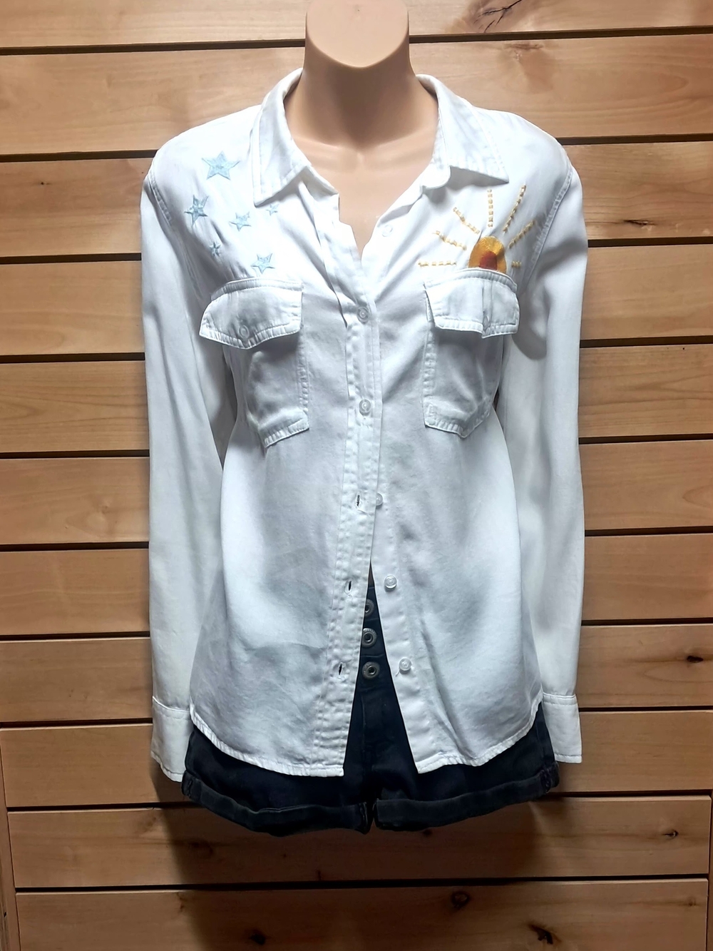 BILLY T "Hello Sunshine" Embroidered Button-Up Shirt - Size M